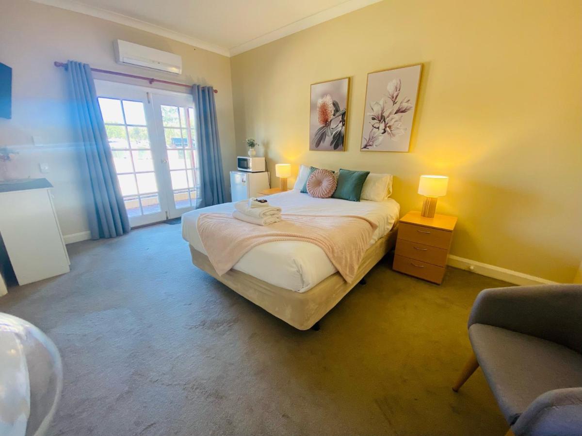 Settlers House York Hotel Екстериор снимка