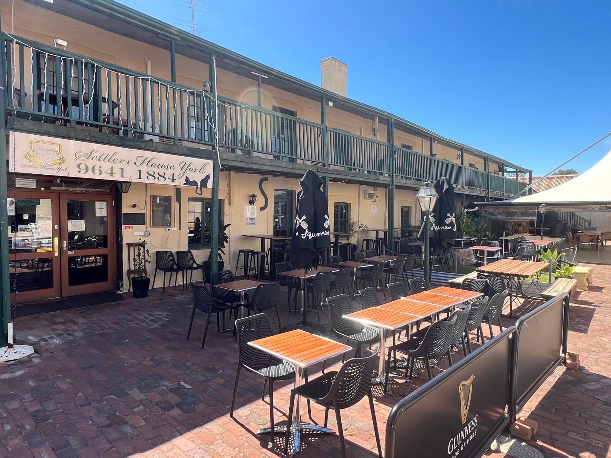 Settlers House York Hotel Екстериор снимка